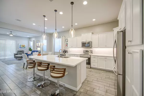 Tempe, AZ 85284,9342 S WALLY Avenue