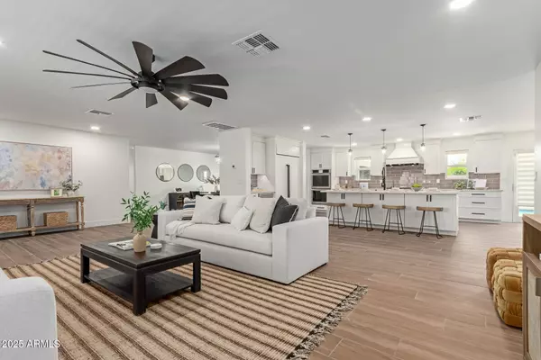 Phoenix, AZ 85020,7802 N 6TH Street