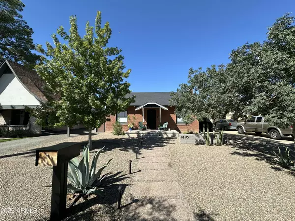 Phoenix, AZ 85006,1810 N MITCHELL Street