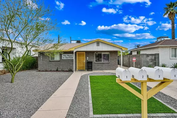 Phoenix, AZ 85006,1241 E McKinley Street #3