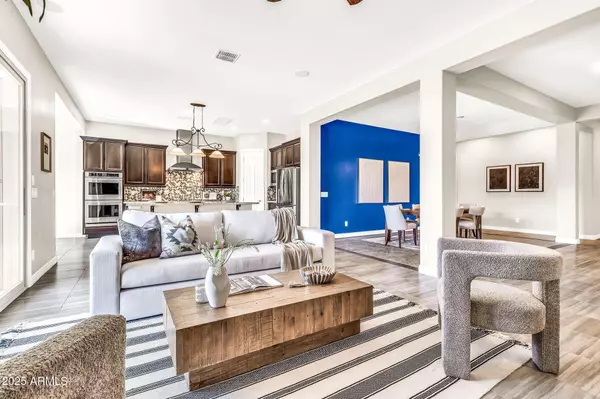 Gilbert, AZ 85298,2827 E BELLERIVE Drive