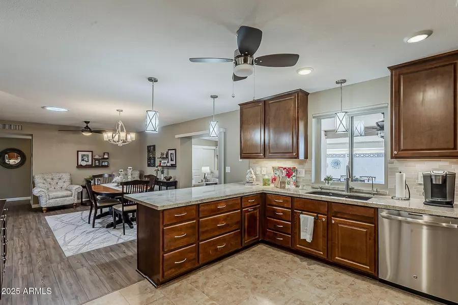 7849 E MADERO Avenue, Mesa, AZ 85209