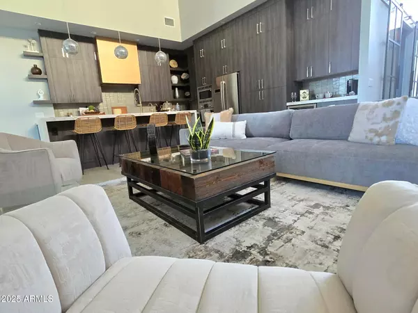 Cave Creek, AZ 85331,6525 E CAVE CREEK Road #6