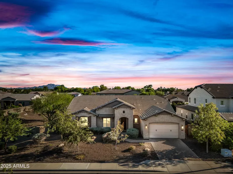 909 E BRIDGEPORT Parkway, Gilbert, AZ 85295