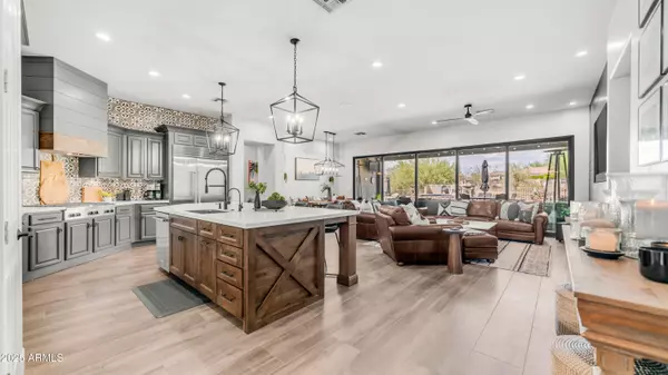 Mesa, AZ 85207,8720 E NORCROFT Circle