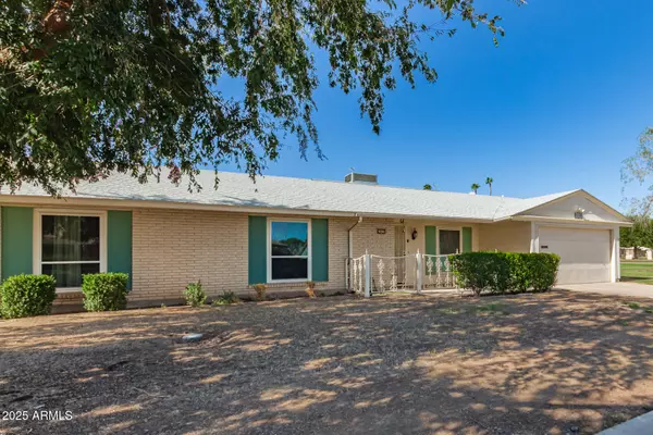 Sun City, AZ 85351,10215 W KINGSWOOD Circle