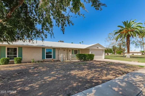 Sun City, AZ 85351,10215 W KINGSWOOD Circle