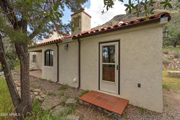 Hereford, AZ 85615,68 E FOLKLORE Trail