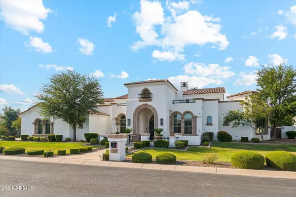 Gilbert, AZ 85297,2748 E WARBLER Road