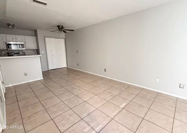 Mesa, AZ 85201,510 N Alma School Road #206