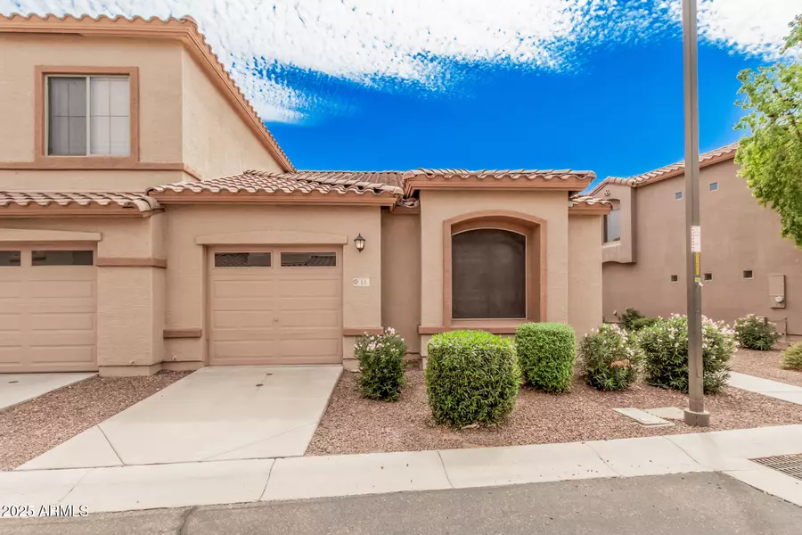 2600 E Springfield Place #13, Chandler, AZ 85286