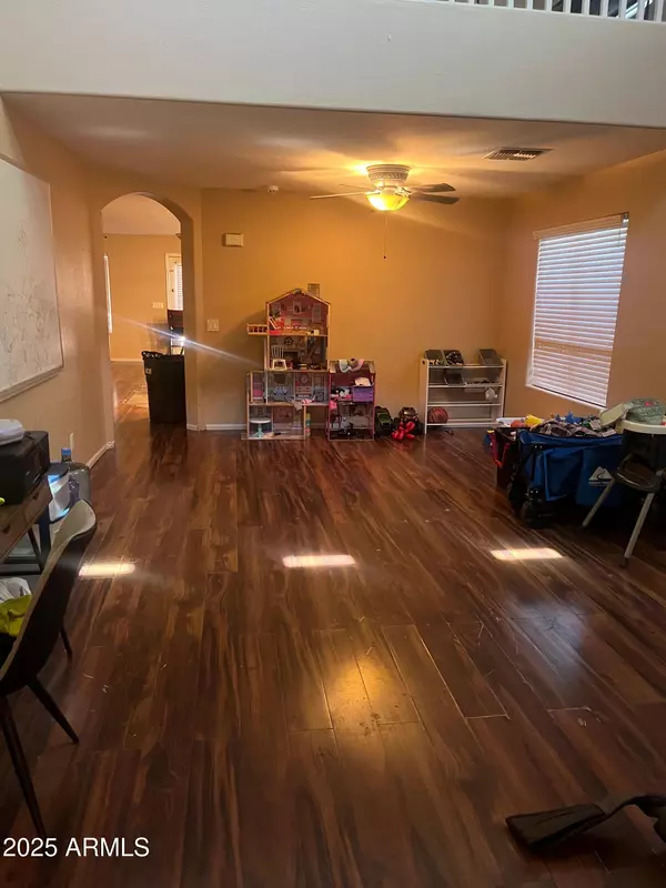 San Tan Valley, AZ 85143,38 W GOLD DUST Way