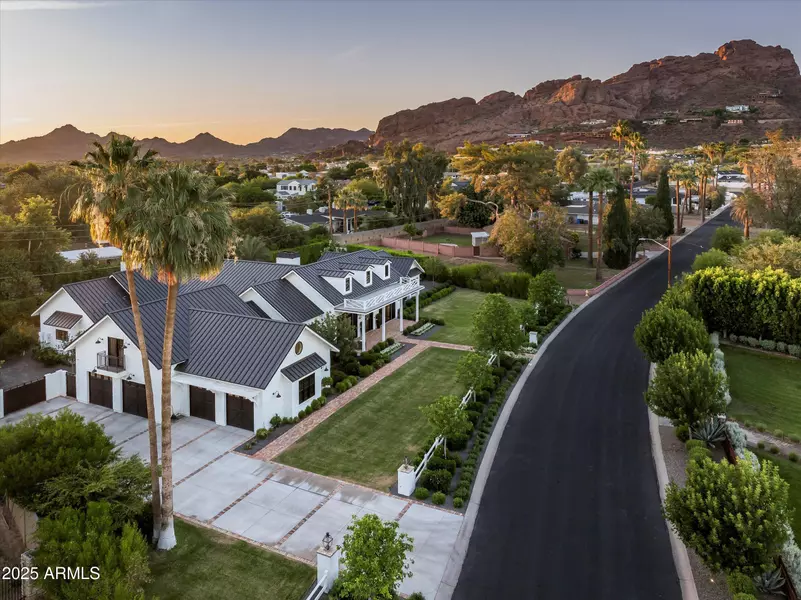 4536 N 49TH Place, Phoenix, AZ 85018