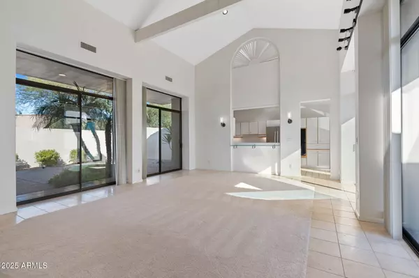 Scottsdale, AZ 85255,8510 E VISTA BONITA Drive