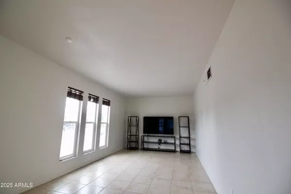 Sierra Vista, AZ 85635,1116 PLAZA AZUL --
