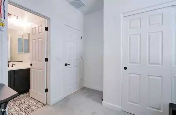 Mesa, AZ 85212,9817 E Sunspot Drive