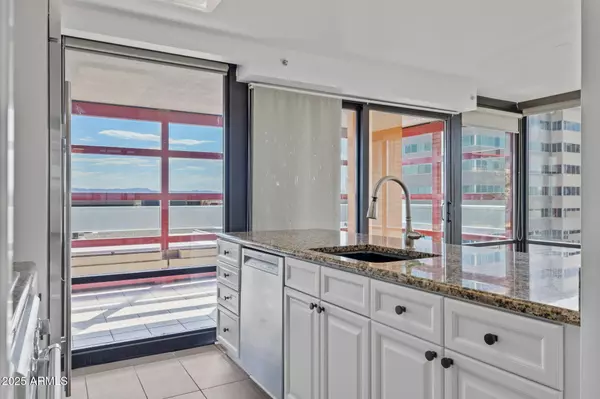 Phoenix, AZ 85016,4808 N 24TH Street #708