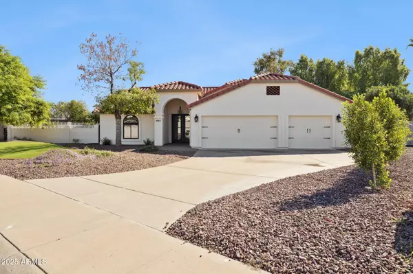 8943 N 80th Place, Scottsdale, AZ 85258