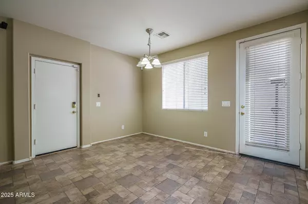 Tolleson, AZ 85353,10032 W KINGMAN Street