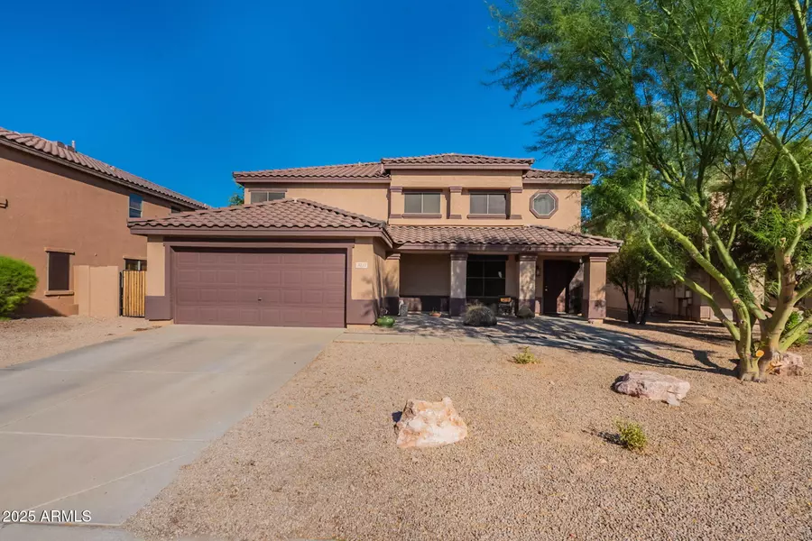 3311 S MARTINGALE Road, Gilbert, AZ 85297