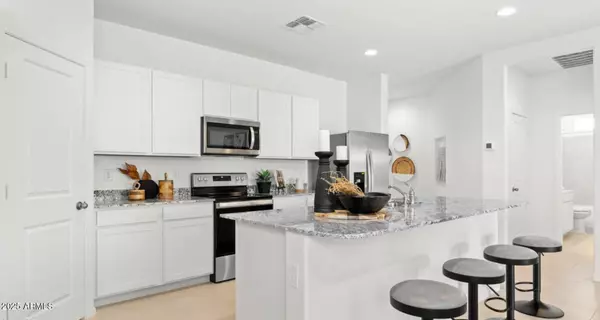 Tolleson, AZ 85353,10604 W SPENCER Run