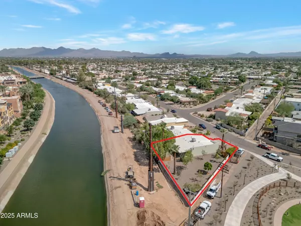 Scottsdale, AZ 85251,4748 N 74TH Place