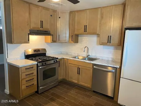Phoenix, AZ 85051,8240 N 27TH Avenue