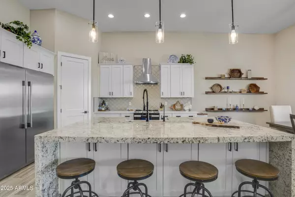 Phoenix, AZ 85086,1011 W CARLISE Road