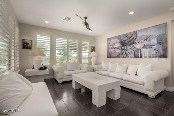 Queen Creek, AZ 85140,943 E COBBLE STONE Drive