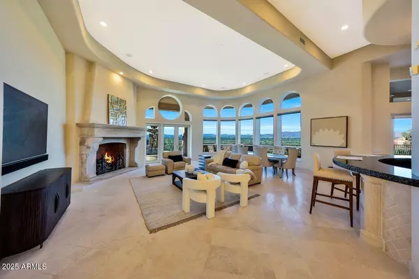 Paradise Valley, AZ 85253,4615 E WHITE Drive