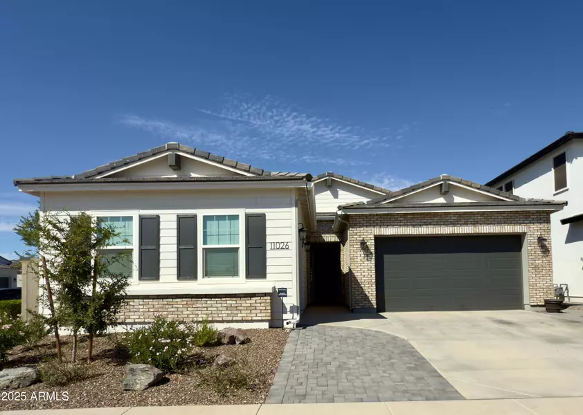 11026 E UTOPIA Avenue, Mesa, AZ 85212