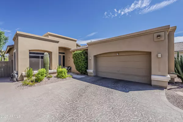 Phoenix, AZ 85054,22267 N 51ST Street