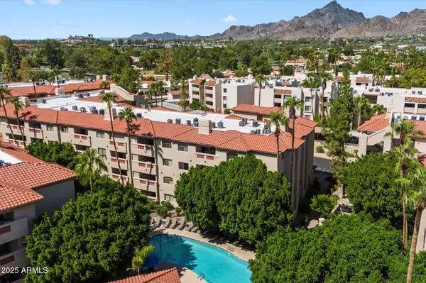 Phoenix, AZ 85018,5104 N 32ND Street #208