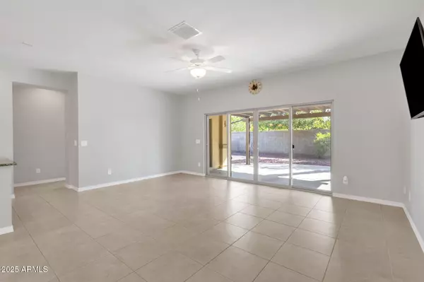 Queen Creek, AZ 85140,42175 N WOLLEMI Street