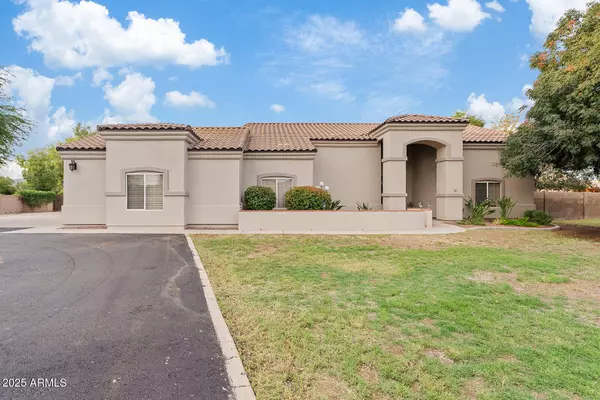 Gilbert, AZ 85298,2615 E SAN CARLOS Way