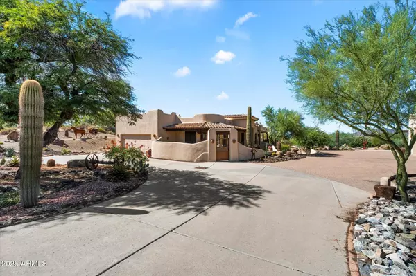 Carefree, AZ 85377,37042 N TREE LINED Trail