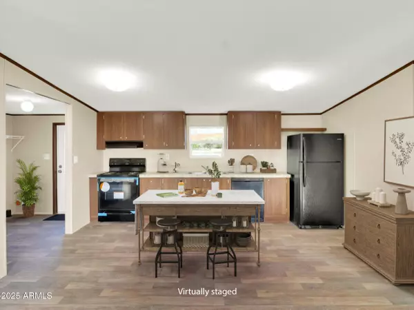 Black Canyon City, AZ 85324,19500 E GREGORY Street #16