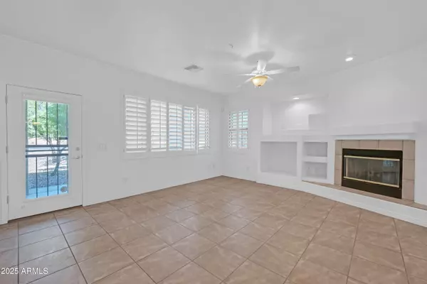 Scottsdale, AZ 85259,11500 E COCHISE Drive #1083
