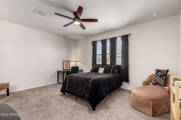 San Tan Valley, AZ 85143,5006 E SMOKY QUARTZ Road