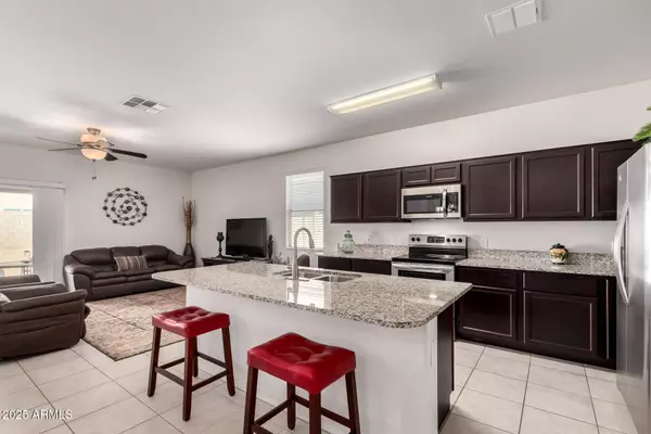 San Tan Valley, AZ 85143,5006 E SMOKY QUARTZ Road