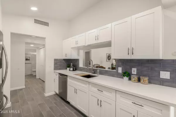 Phoenix, AZ 85044,4214 E AGAVE Road