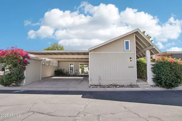 Phoenix, AZ 85016,6629 N MAJORCA Way E