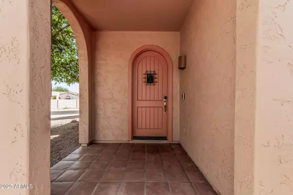 Phoenix, AZ 85042,3047 E FREMONT Road