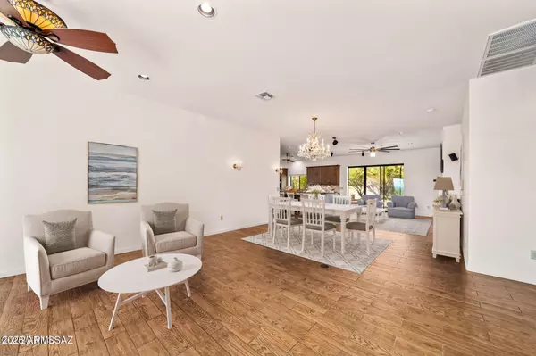 Tucson, AZ 85718,6440 N MESA VIEW Drive