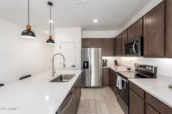 Buckeye, AZ 85326,1821 S 239TH Drive