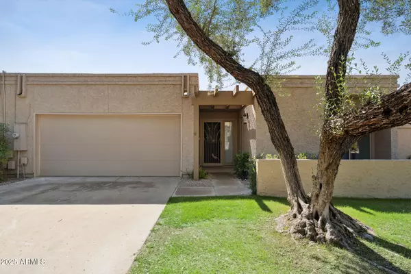 7967 E SOLANO Drive, Scottsdale, AZ 85250