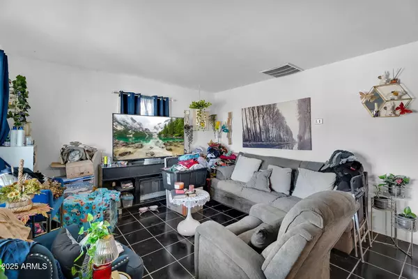 Phoenix, AZ 85016,2817 E AVALON Drive