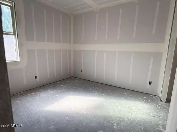 Tolleson, AZ 85353,9620 W TAMARISK Avenue