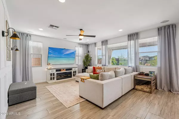 Peoria, AZ 85383,32068 N 125TH Lane