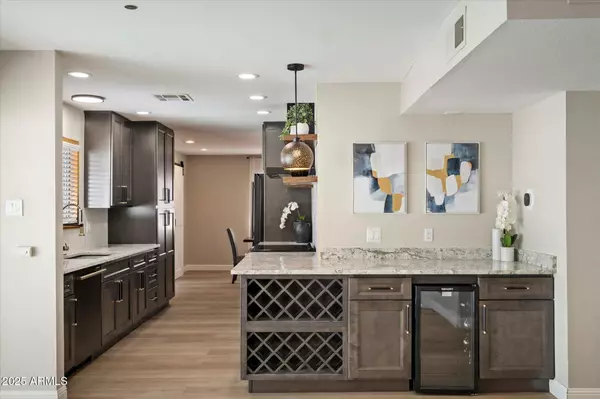 Scottsdale, AZ 85251,8716 E MITCHELL Drive